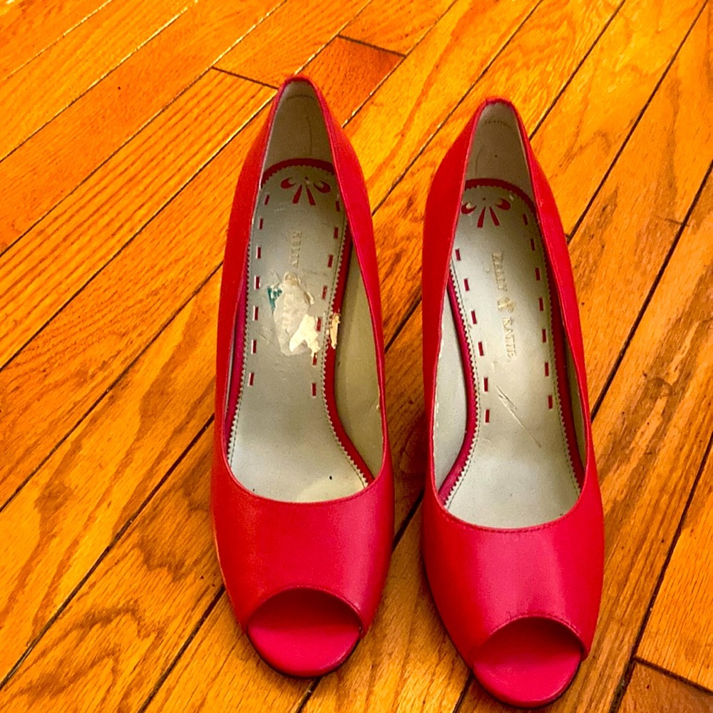 Kelly & Katie Pink leather shoes size 9 inch 3” heels open toe